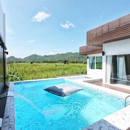 The Vista Pool Villa Kanchanaburi City Exteriör bild