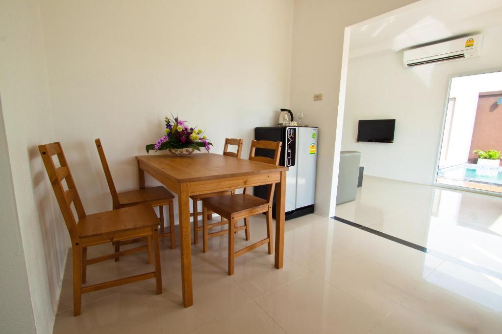 The Vista Pool Villa Kanchanaburi City Rum bild