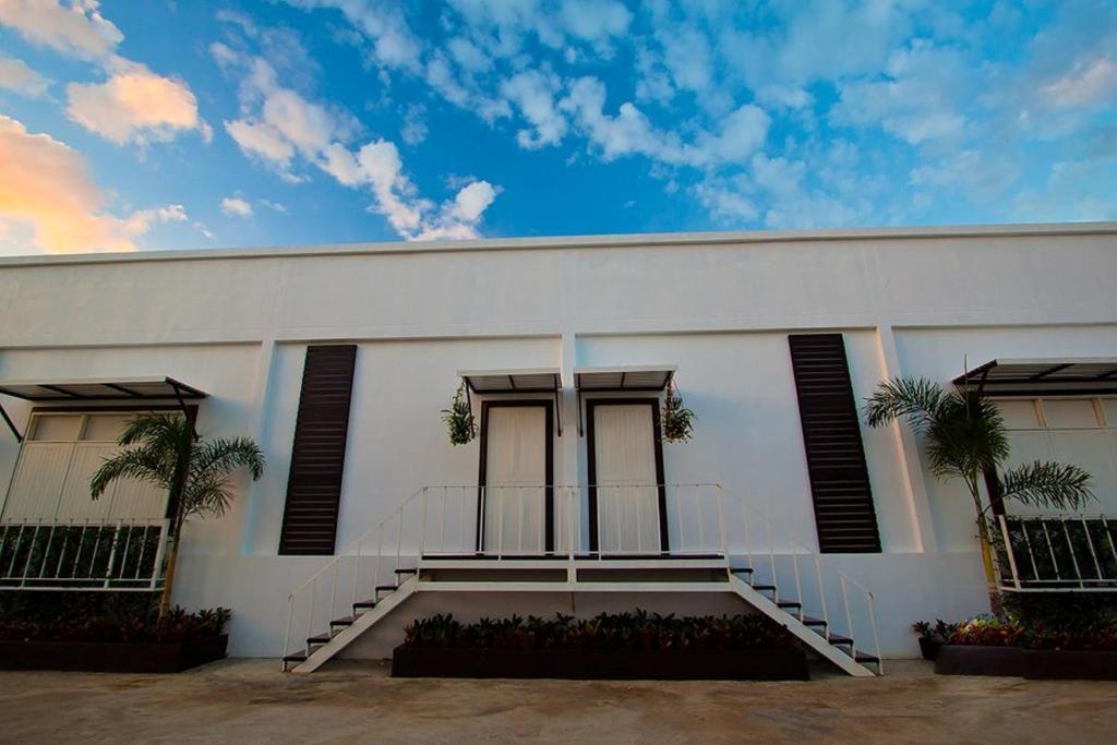 The Vista Pool Villa Kanchanaburi City Rum bild